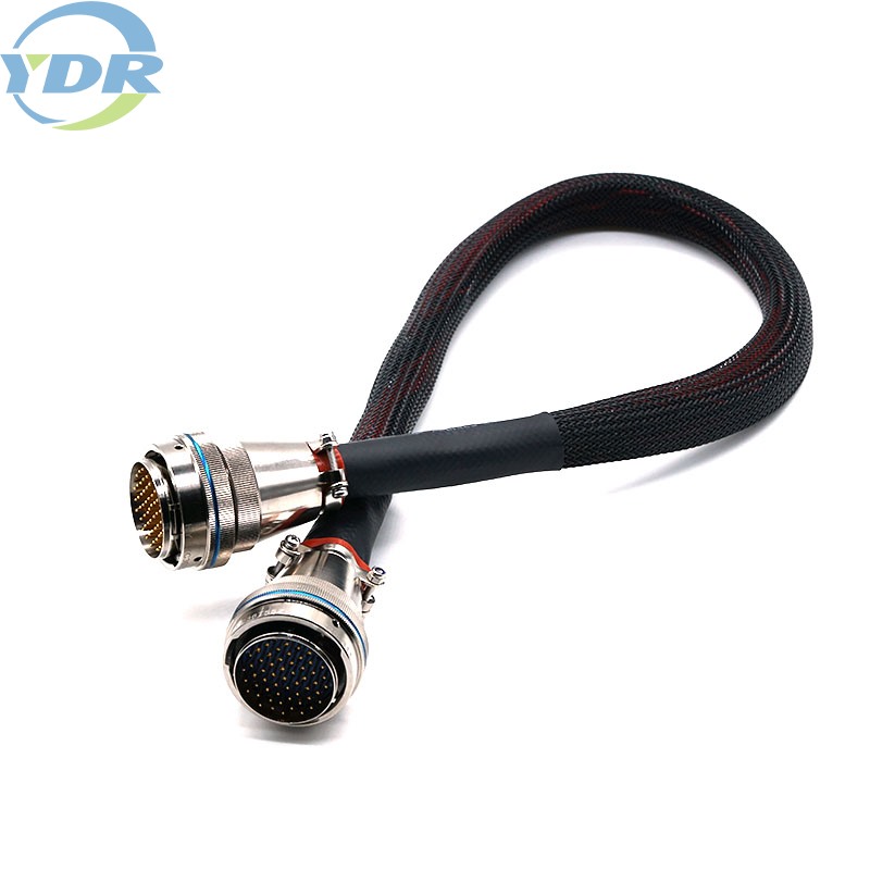 கம்பி இணைப்பியின் பாகங்கள் யாவை?